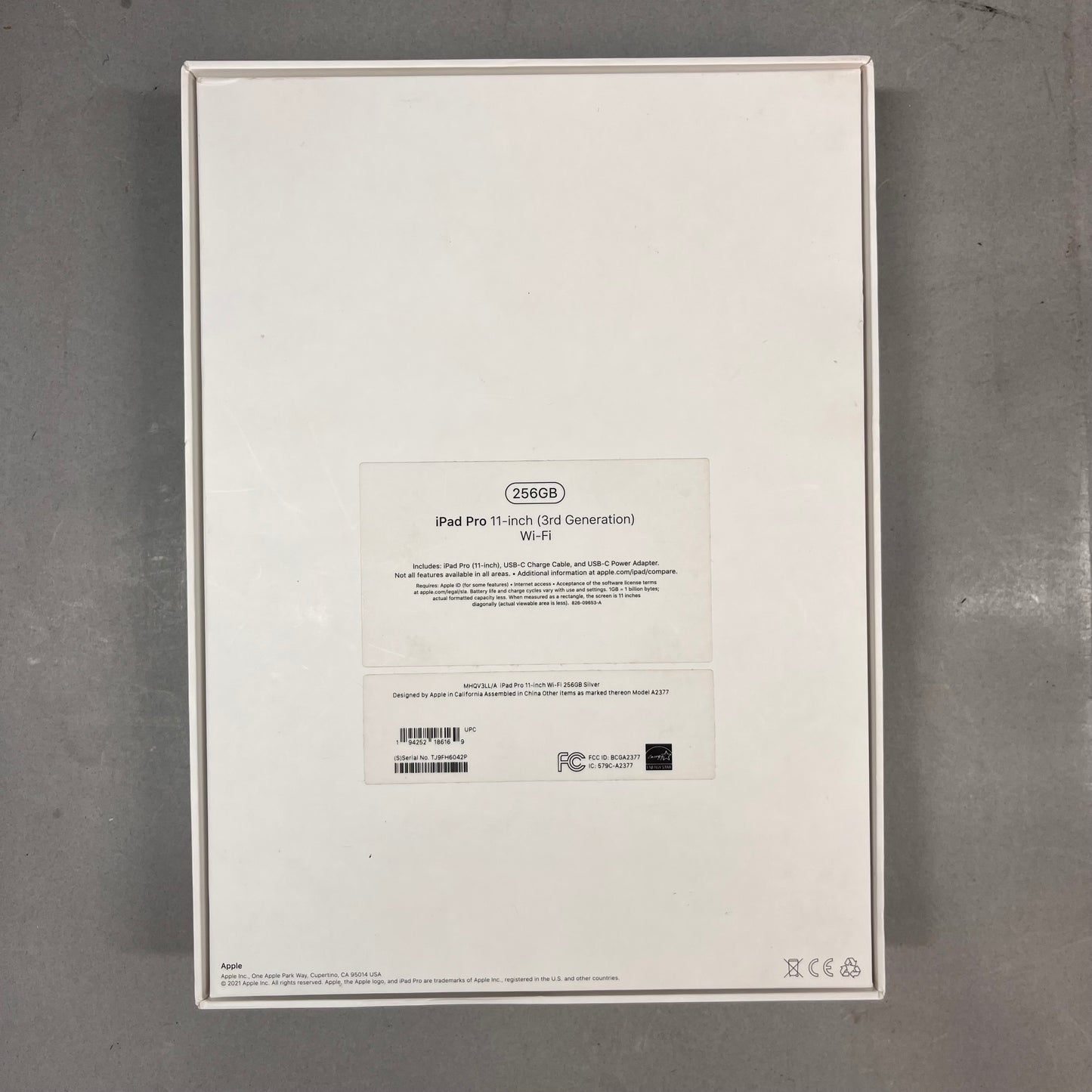 WiFi Only Apple iPad Pro 12.9" 3rd Gen 256GB 17.3.1 Silver MHQV3LL/A