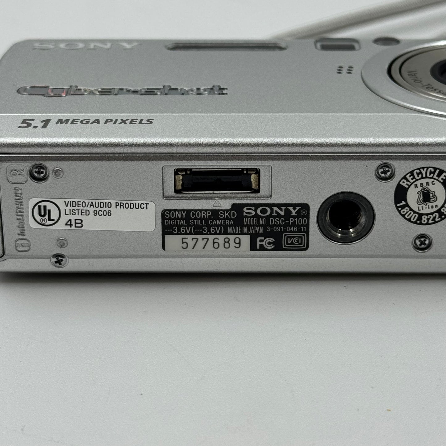 Sony DSC-P100 5.1MP Compact Digital Camera