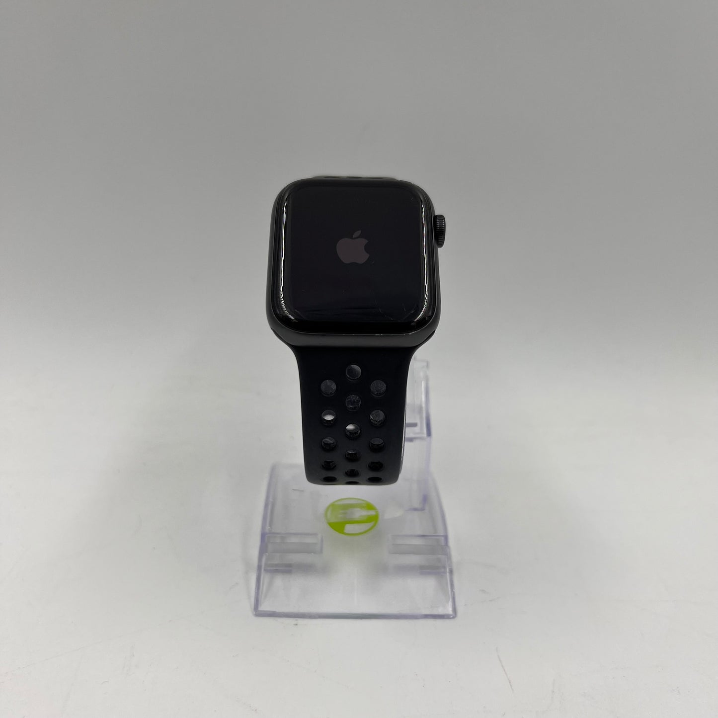 GPS Only Apple Watch SE 1st Gen 44MM Black Aluminum Black Nike Sport Band