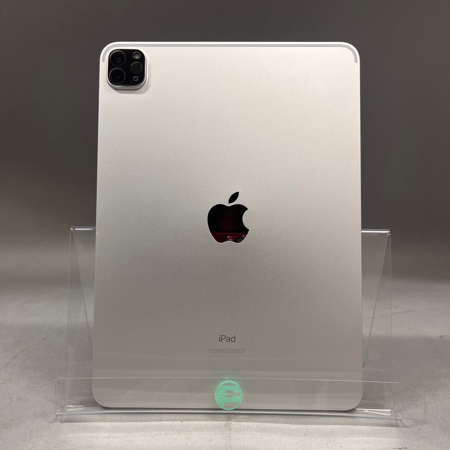 WiFi Only Apple iPad Pro 12.9" 3rd Gen 256GB 17.3.1 Silver MHQV3LL/A
