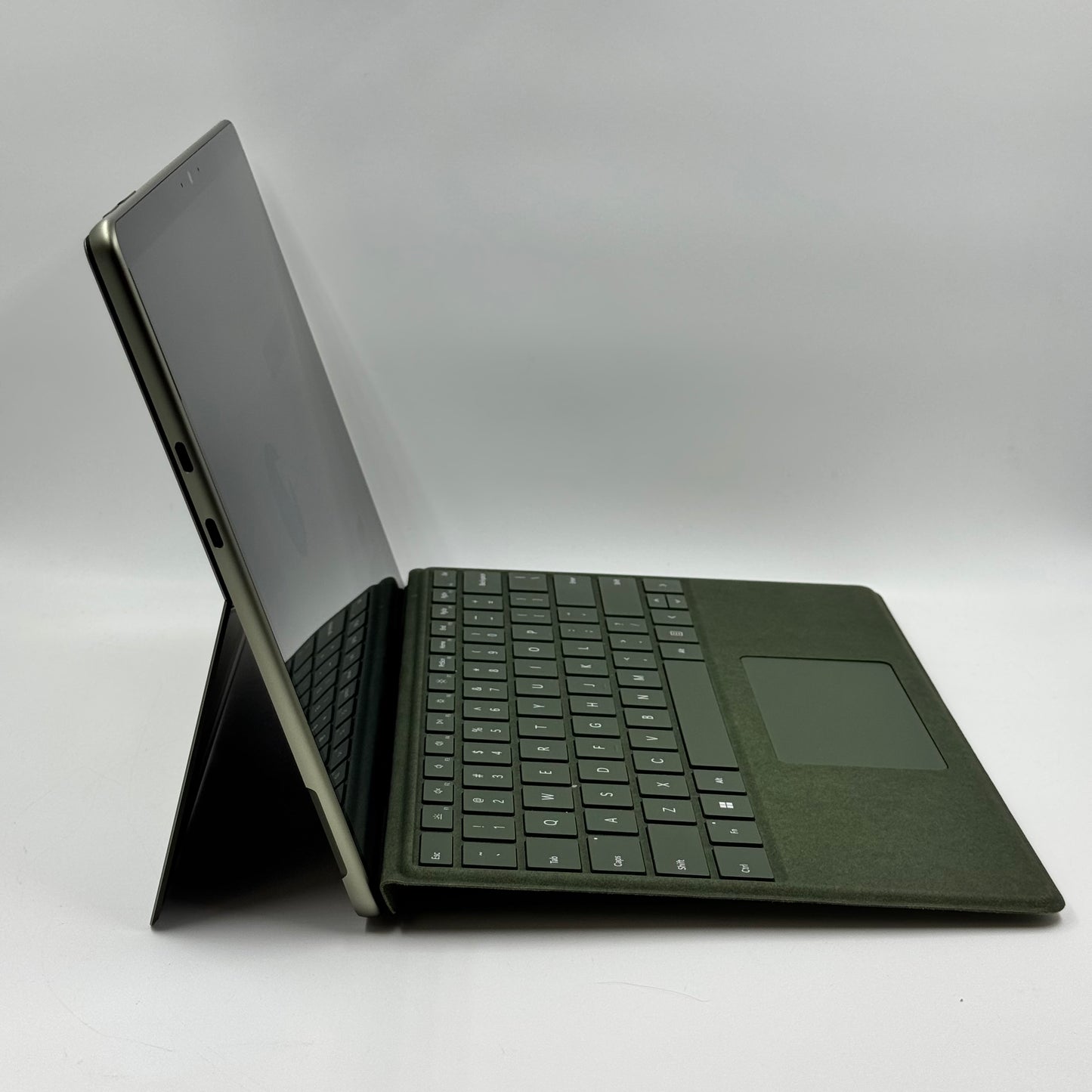 Microsoft Surface Pro 9 2038 Core i5-1235U 2.50GHz 8GB RAM 256GB SSD