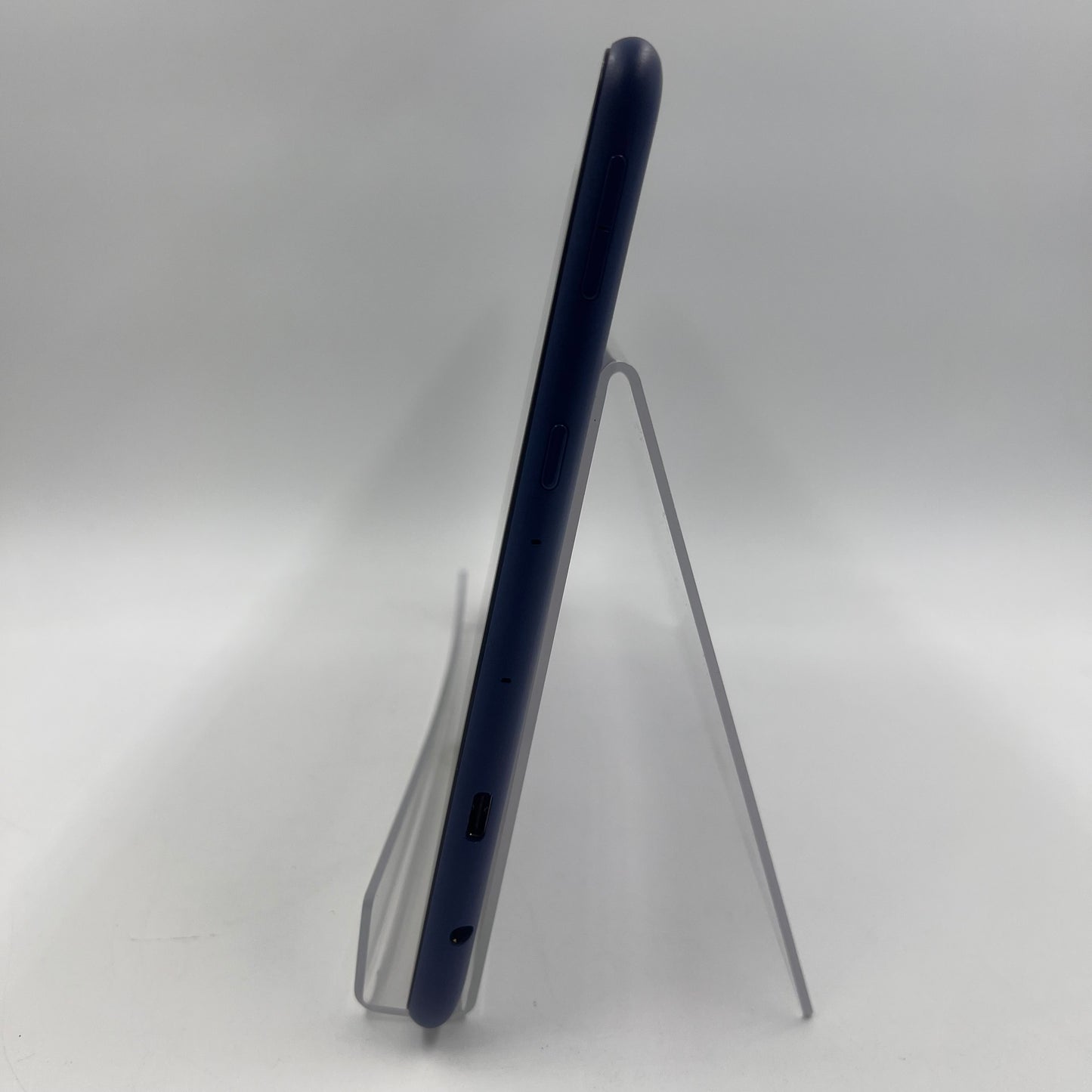 WiFi Only Amazon Kindle Fire HD 10 32GB Navy Blue T76N2B