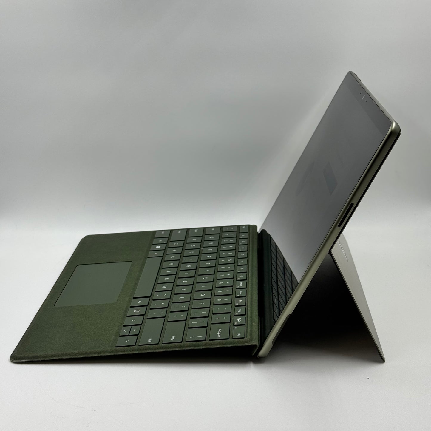 Microsoft Surface Pro 9 2038 Core i5-1235U 2.50GHz 8GB RAM 256GB SSD