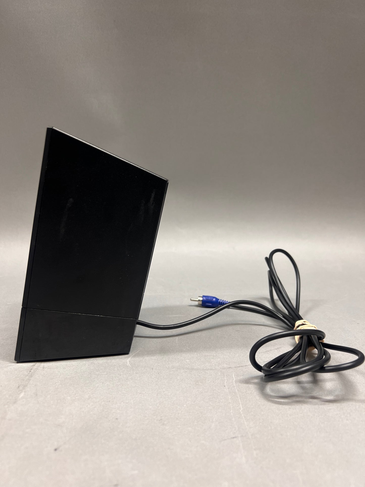 Logitech z533 Subwoofer & speaker set Wired  Z533