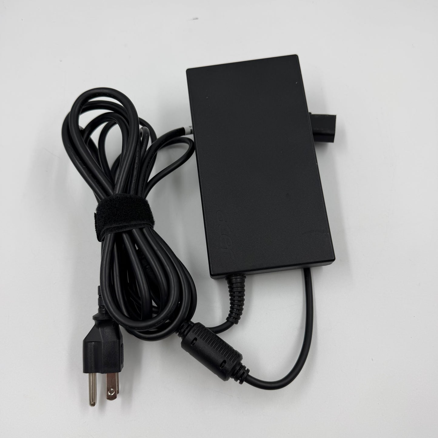 Acer Predator Helios 16s Ultra 9 275H 2.70GHz 16GB RAM 1TB SSD GeForce RTX 5060