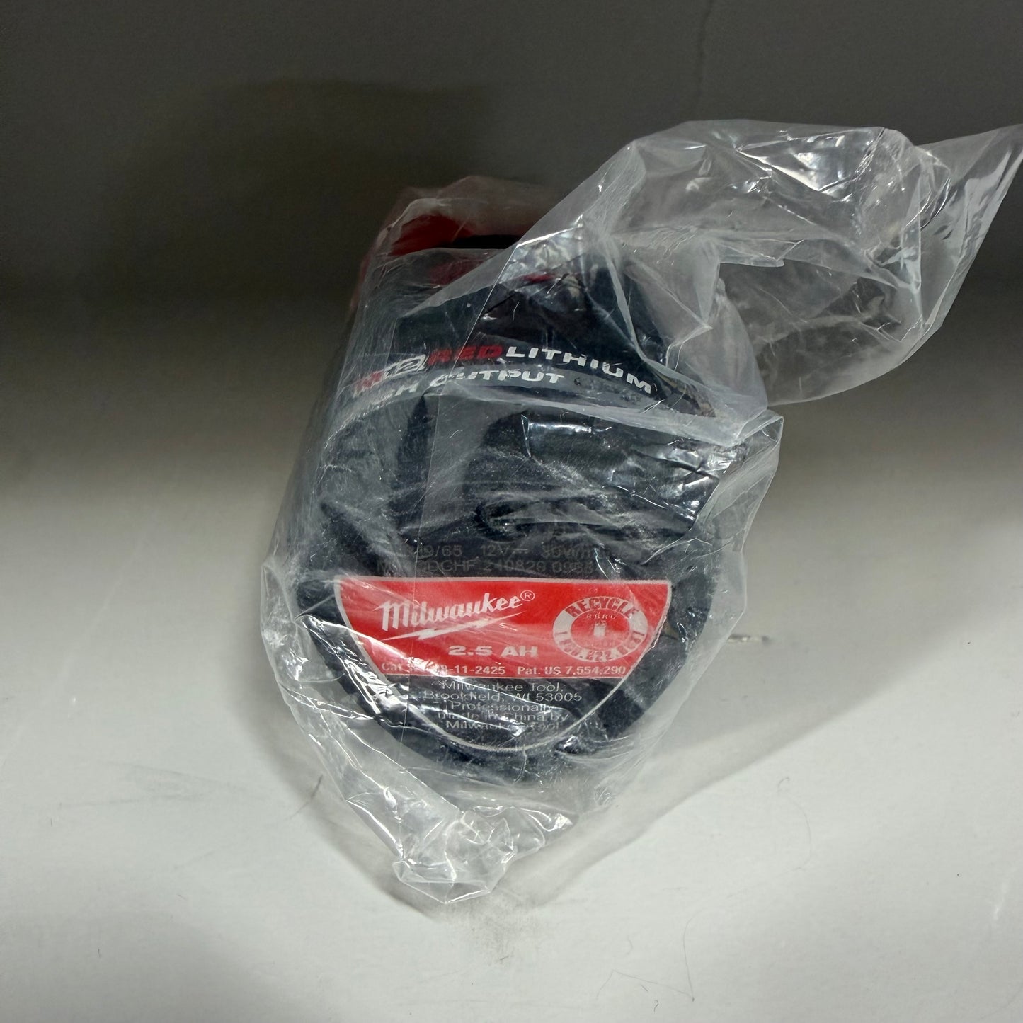 New Milwaukee 48-49-2401 M12 12V Battery Charger