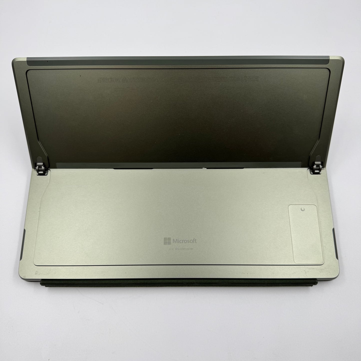 Microsoft Surface Pro 9 2038 Core i5-1235U 2.50GHz 8GB RAM 256GB SSD