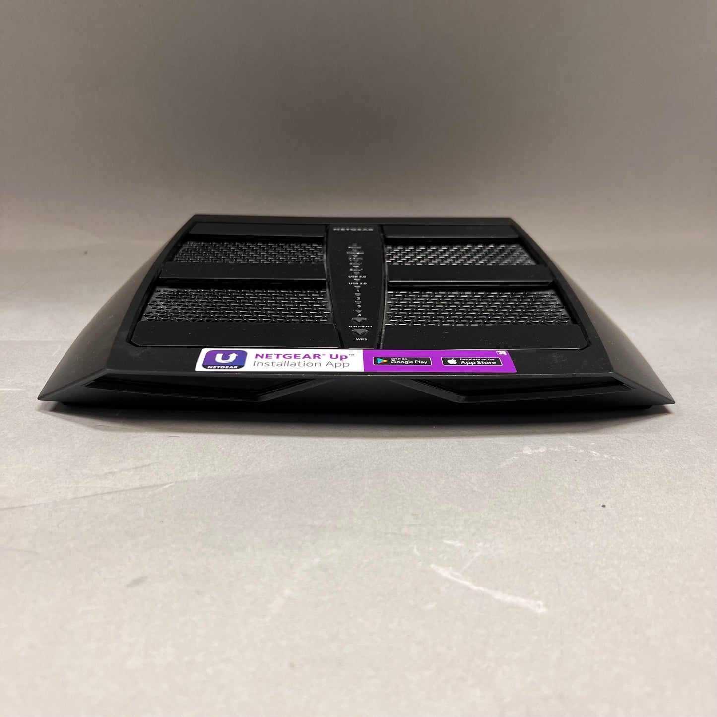 NETGEAR Nighthawk Tri Band WiFi 5 R8000P AC4000 WiFi Rounter