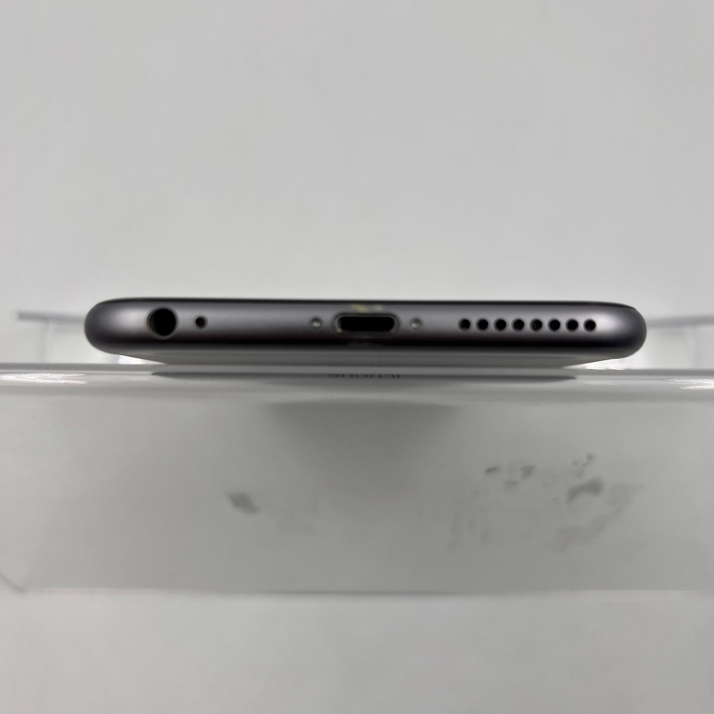 Unlocked Apple iPhone 6 Plus 16GB Silver NGAL2LL/A