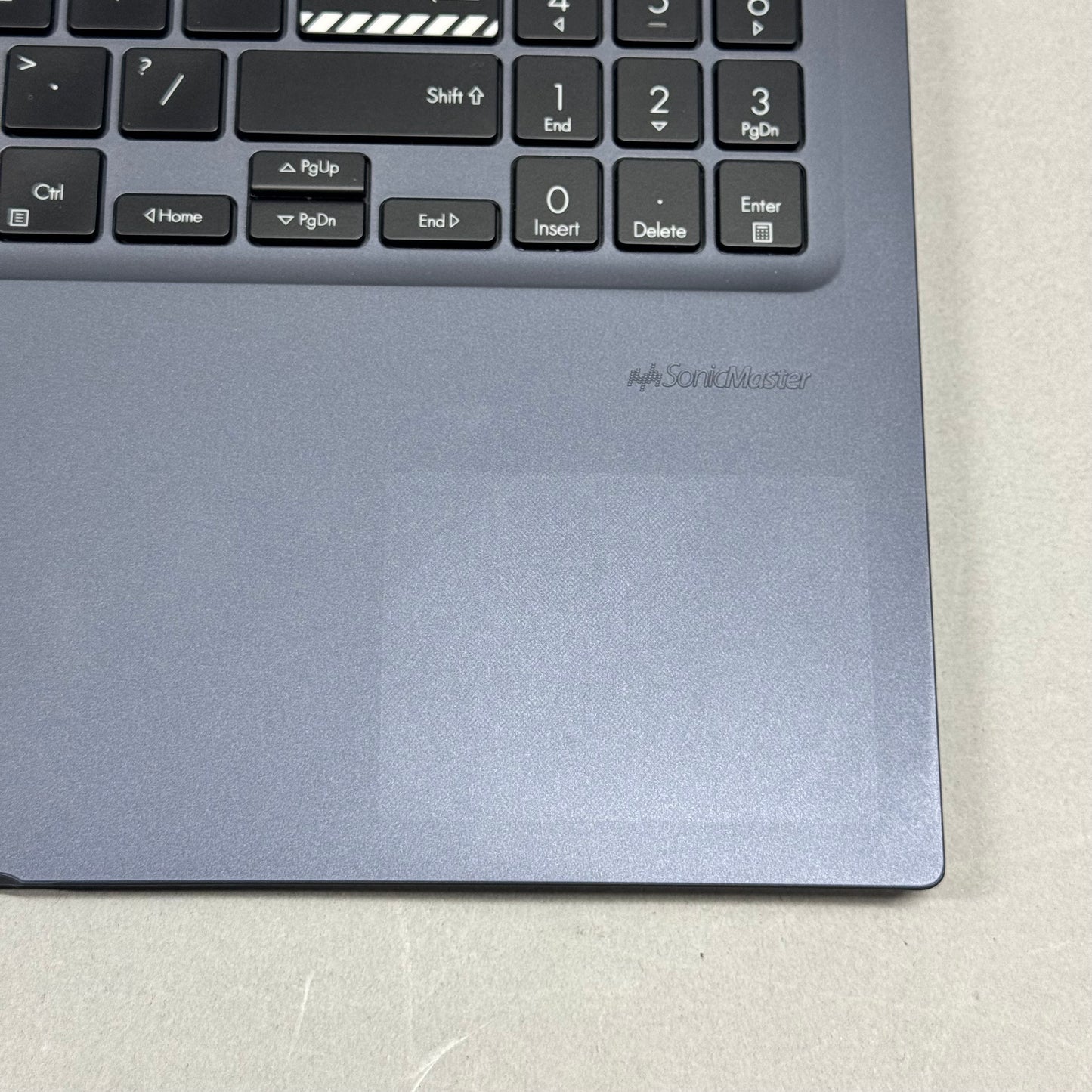 Asus Vivobook 15 F1502Z 15.6" Core i7-1255U 1.70GHz 8GB RAM 512GB SSD
