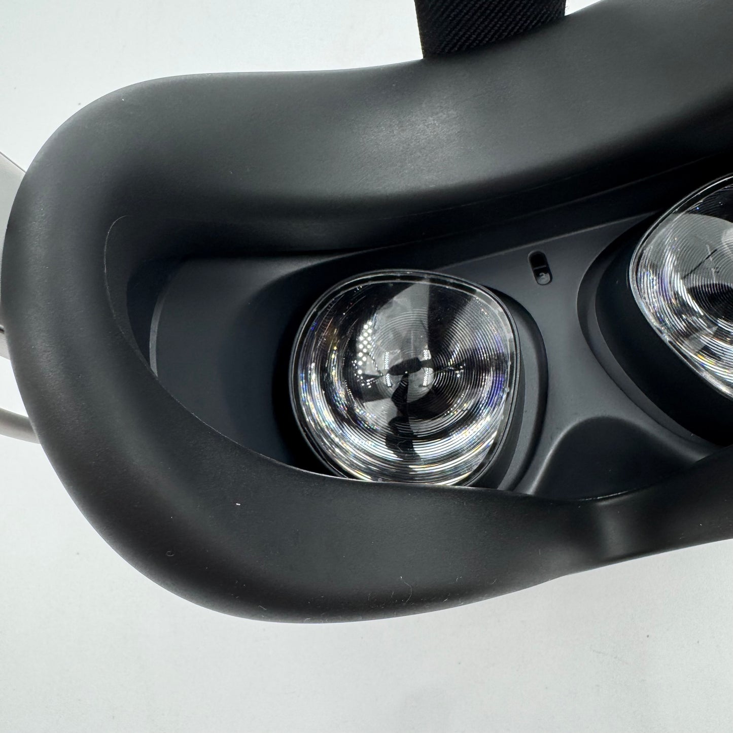 Meta Quest 2 256GB Standalone All-in-One VR Headset KW49CM