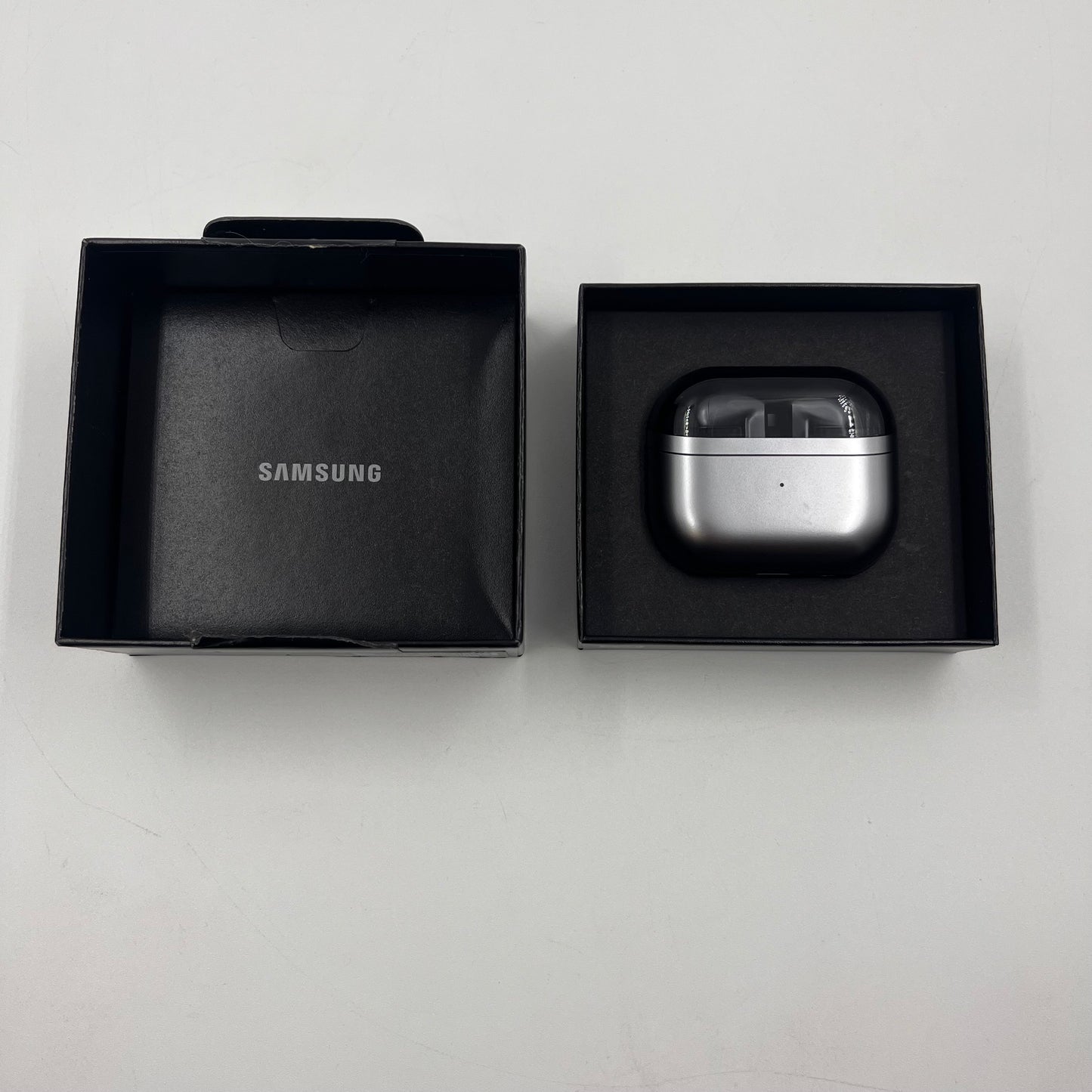 Samsung Galaxy Buds3 Pro SM-R630 Noise Cancelling Wireless Bluetooth Earbuds