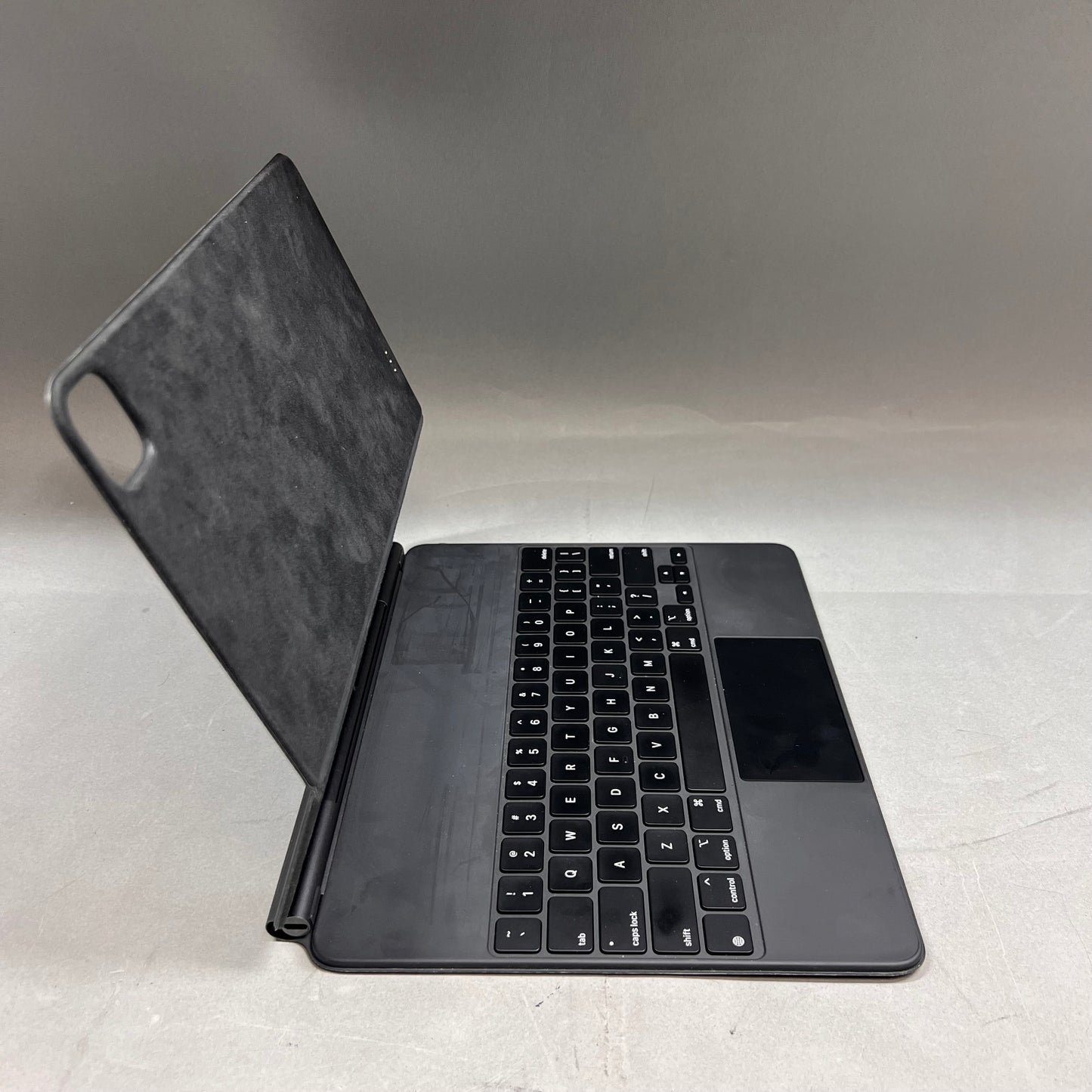 WiFi Only Apple iPad Pro 12.9" 5th Gen 256GB Space gray MHNH3LL/A