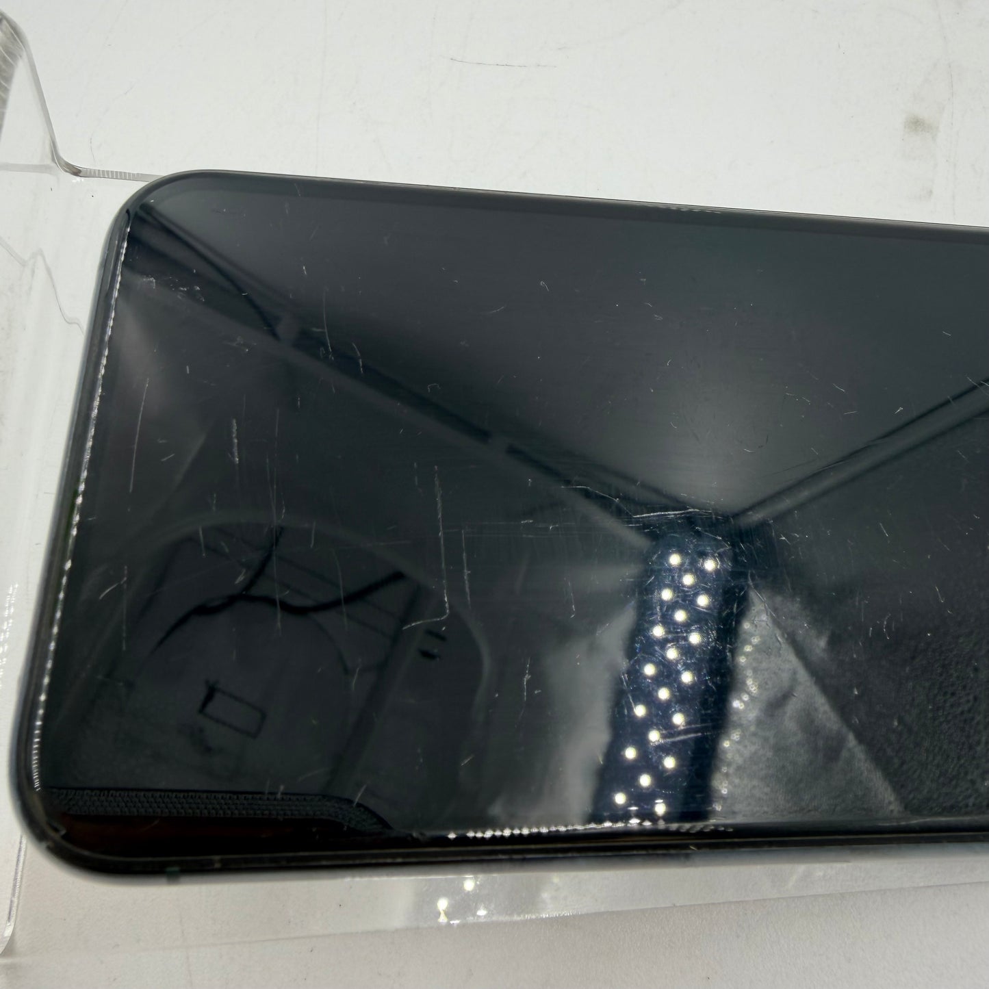 Factory Unlocked Apple iPhone 11 Pro 64GB Midnight Green MWAR2LL/A