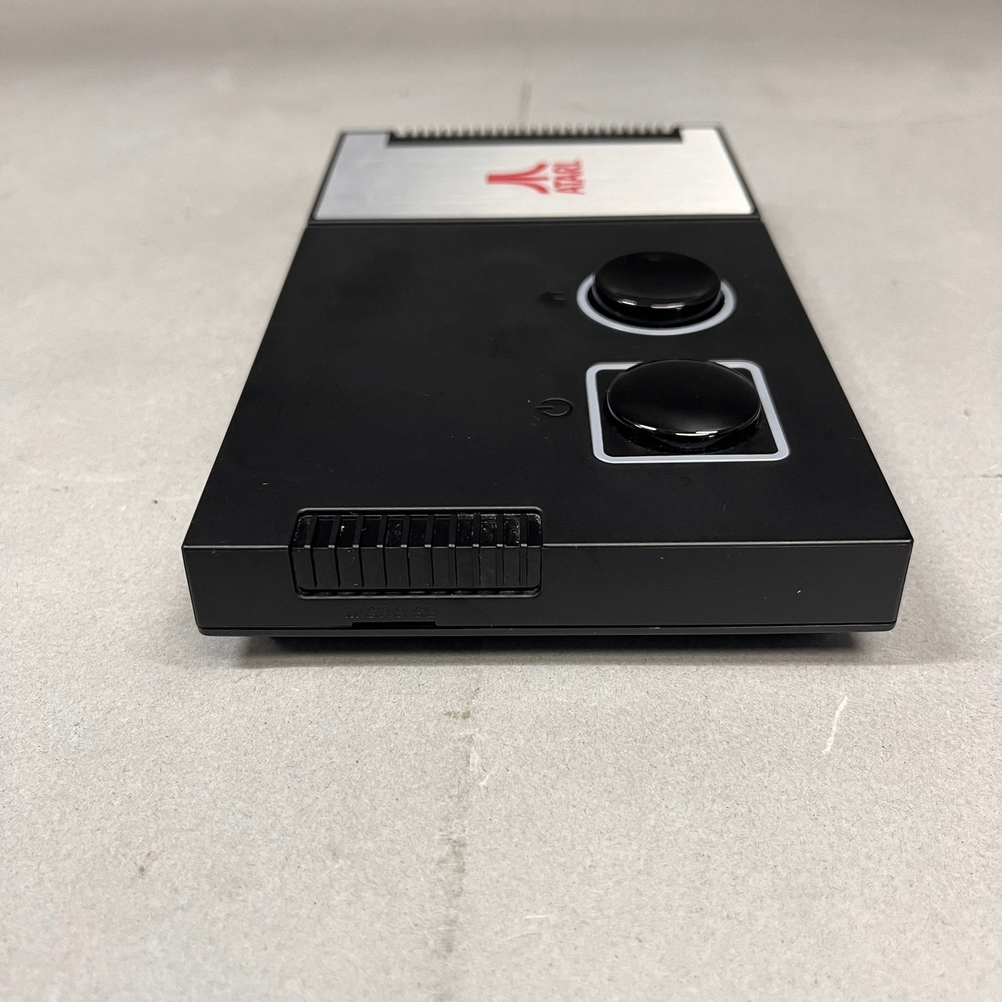 Atari gamestation Pro Console System DGUNL-7012