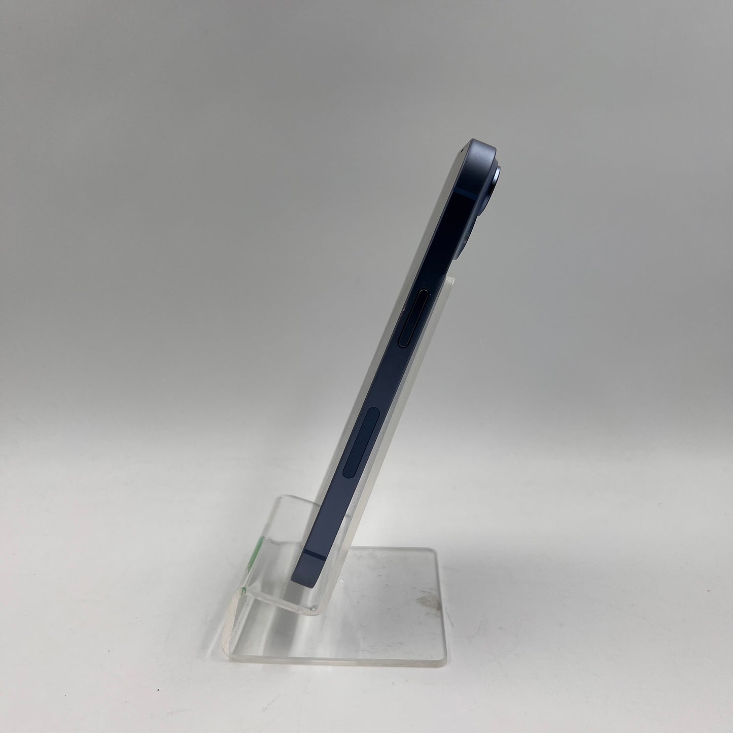 Unlocked Apple iPhone 14 128GB Blue MPVH3LL/A 18.6.2