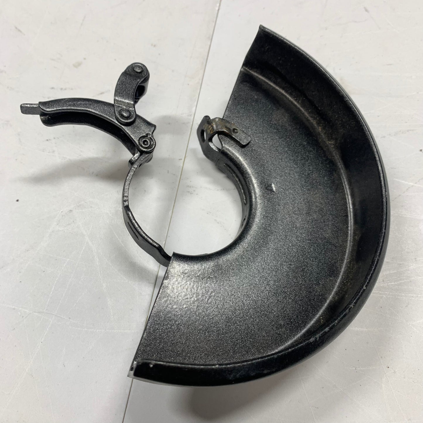 DeWalt d2840 120V 4-1/2 in. (115mm) Small Angle Grinder