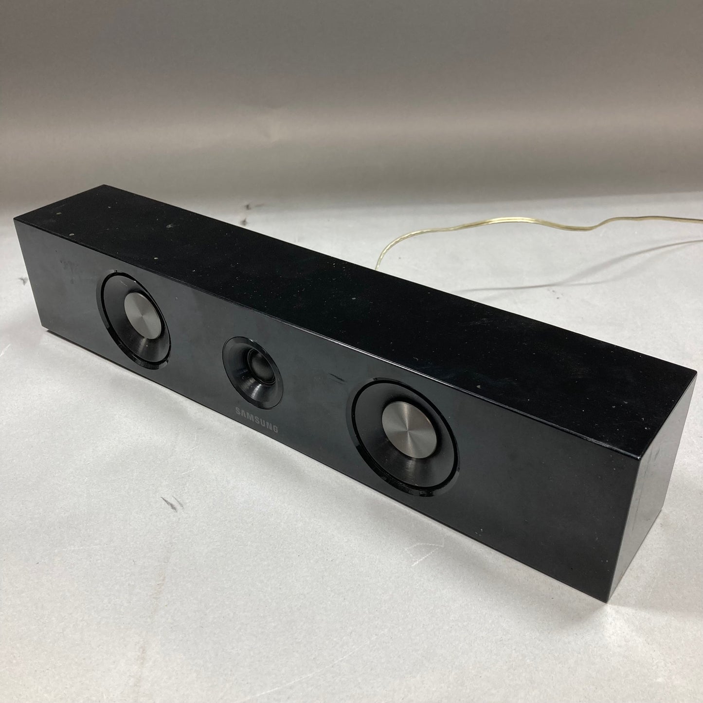 Samsung PS-DC2  Surround Sound Bookshelf Satellite Speakers Pair & Center Black