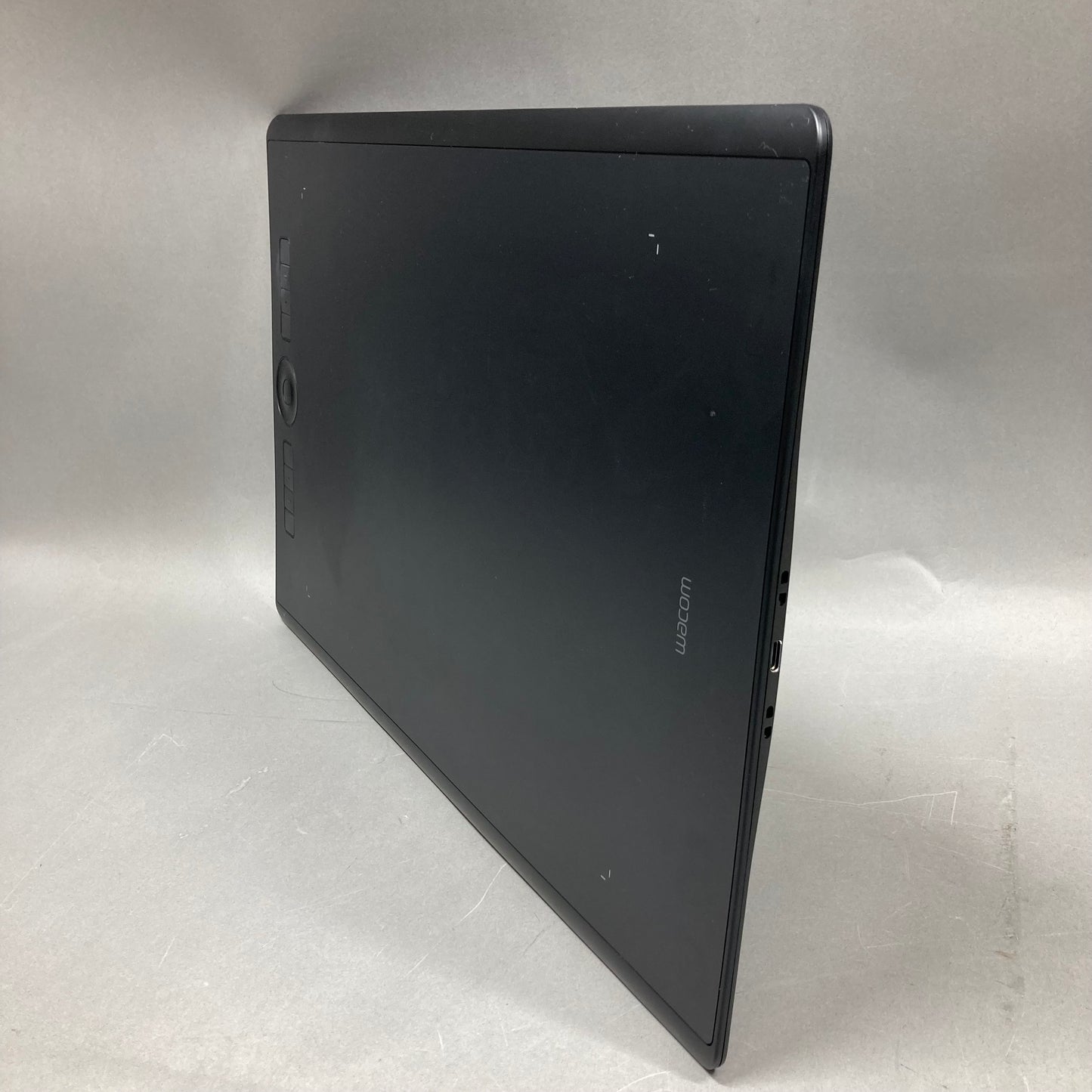 Wacom Intuos Pro Paper Edition Black PTH860P