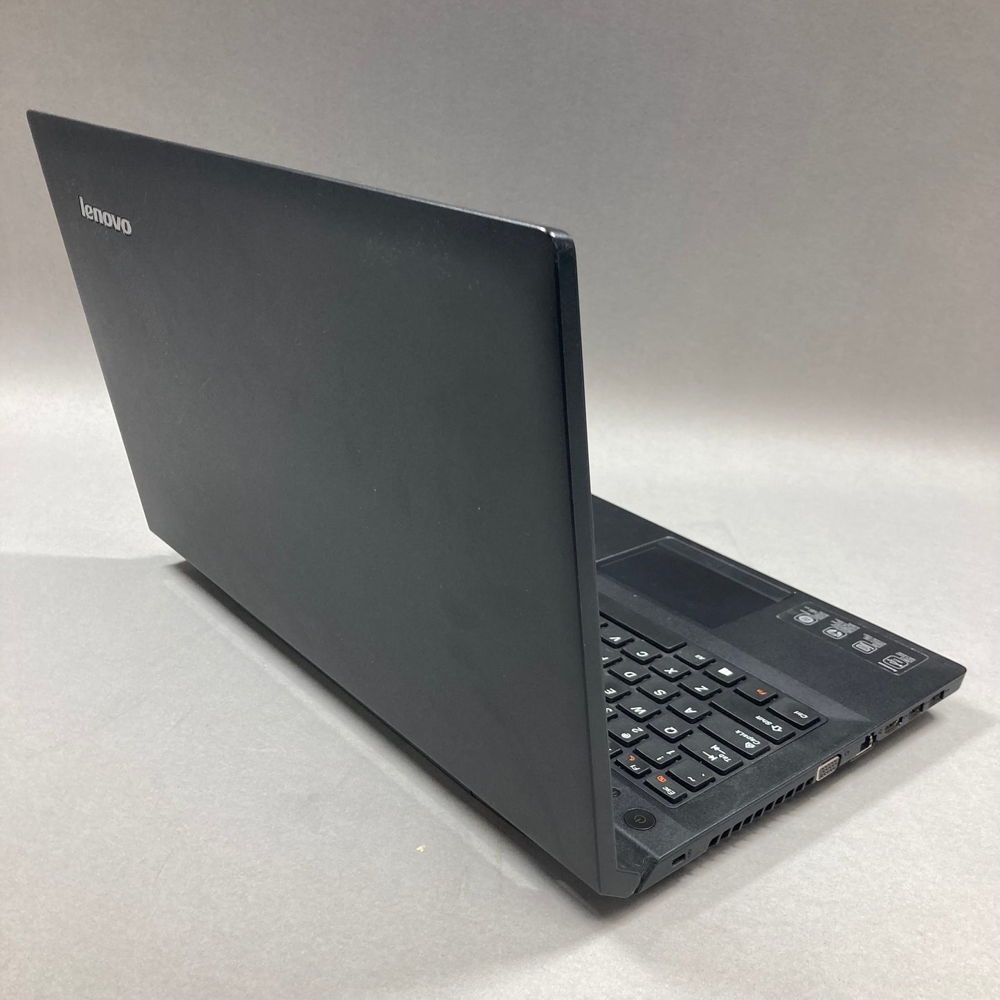Lenovo ThinkPad B590 15.6" i3-2348M 2.3GHz 4GB RAM 256GB SSD