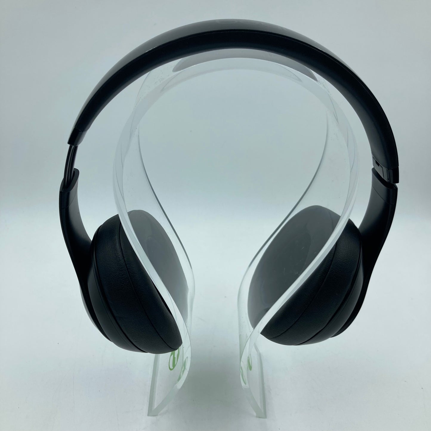 Beats Studio3 Wireless Over-Ear Bluetooth Headphones Black