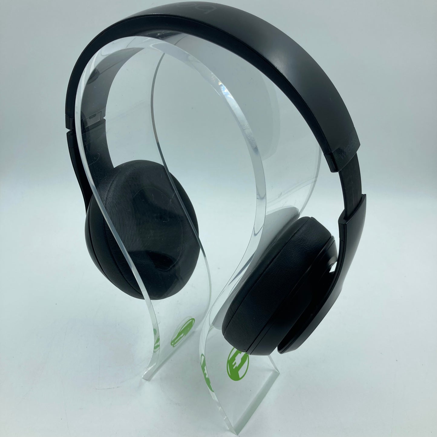 Beats Studio3 Wireless Over-Ear Bluetooth Headphones Black