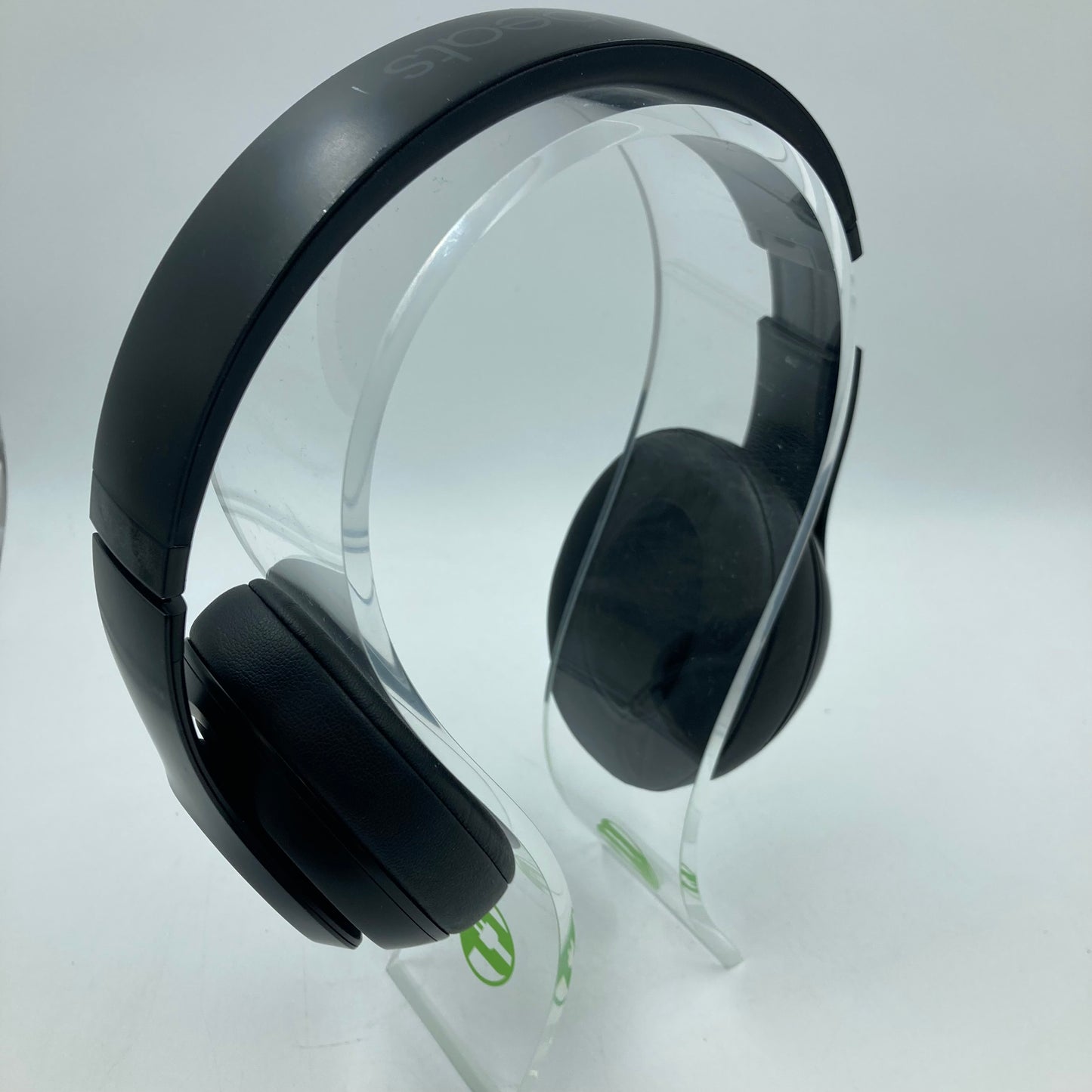 Beats Studio3 Wireless Over-Ear Bluetooth Headphones Black