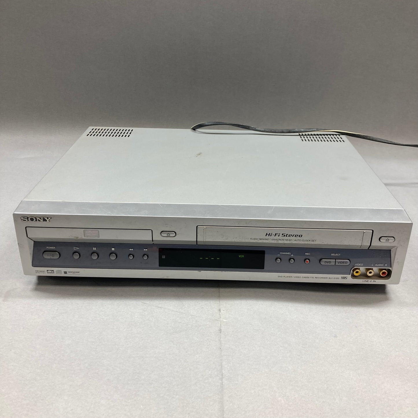 Sony Hi-Fi Stero DVD Player / Video Cassette Recorder SLV-D100