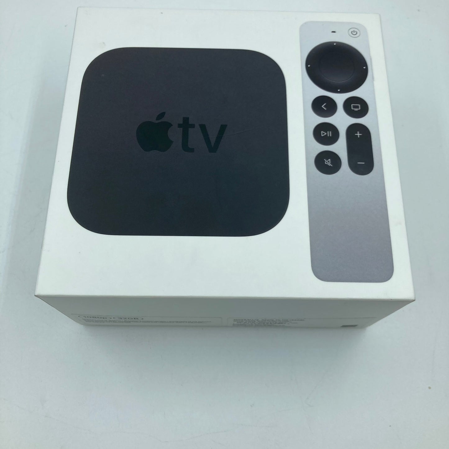 Apple TV 4K 1st Gen 32GB Digital HD Media Streamer MHY93LL/A WiFi + Ethernet