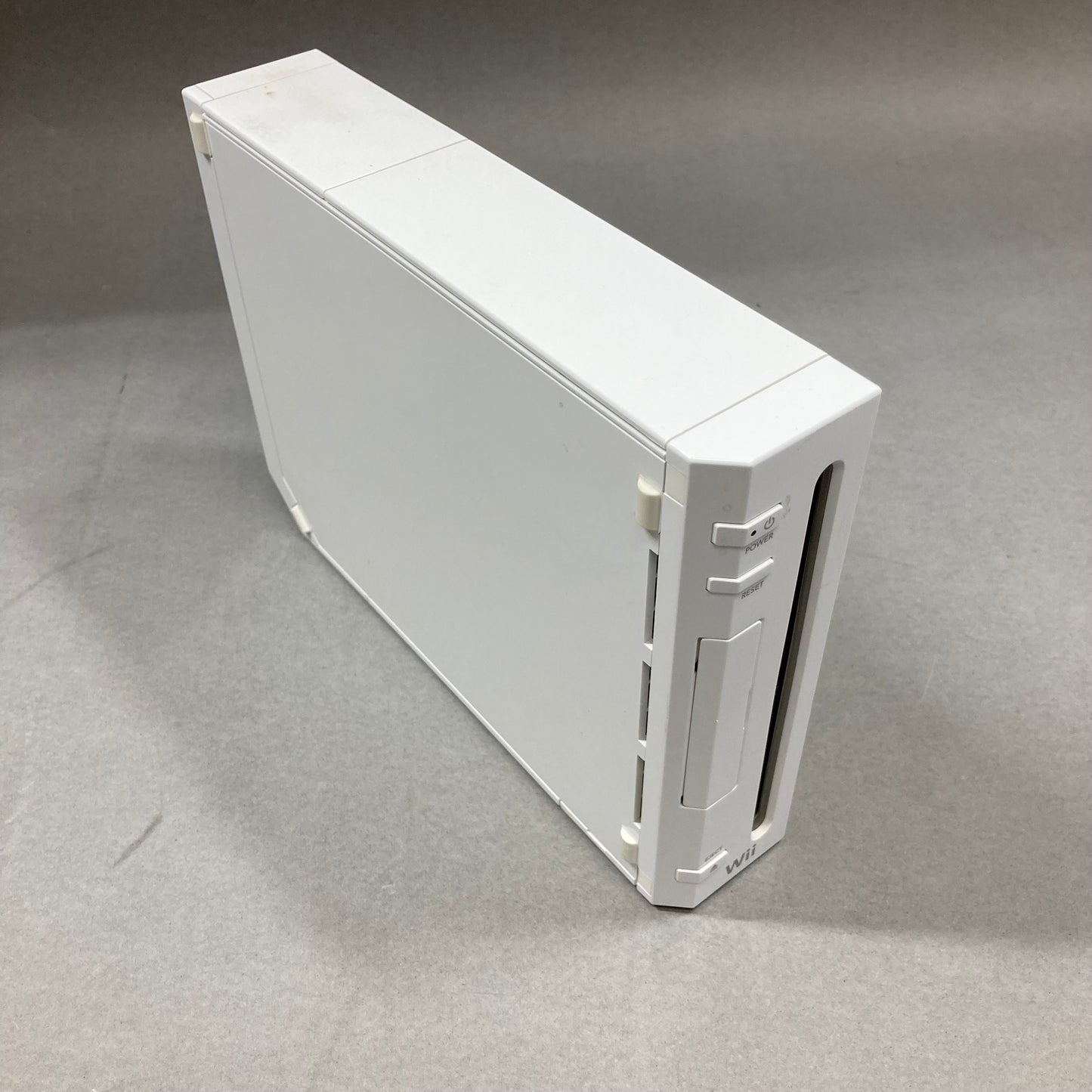 Nintendo Wii Video Game Console RVL-001 White