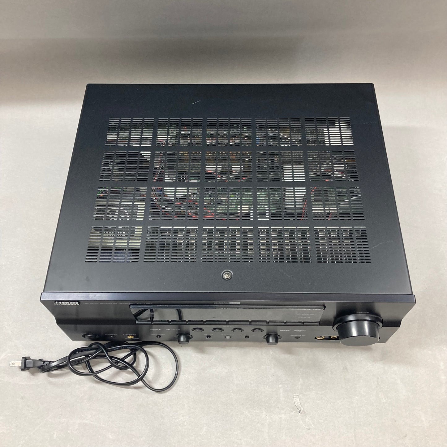 Yahmaha RX-V663 AV Receiver