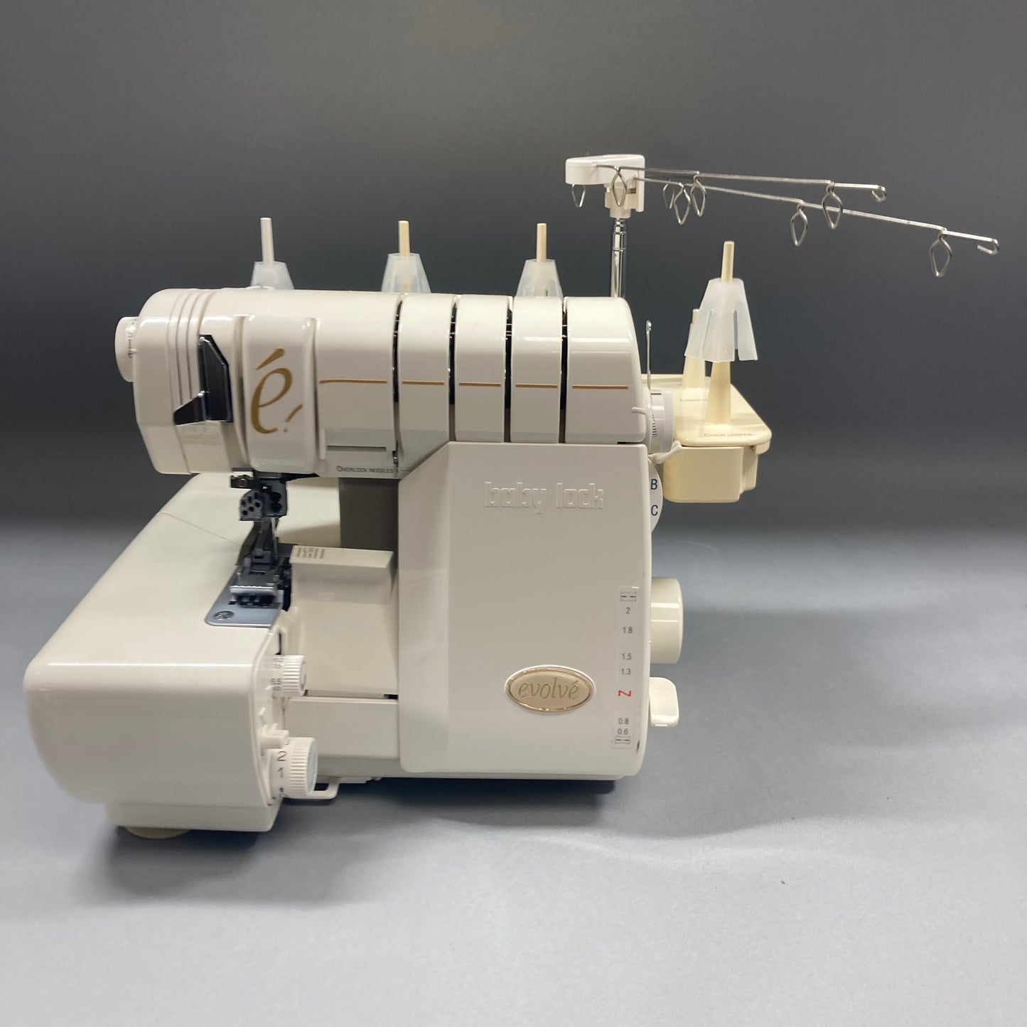 Baby Lack BLE8 Sewing Machine