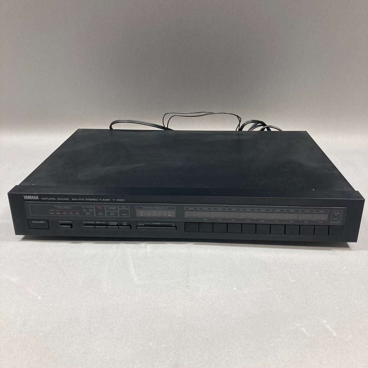 Yamaha Natural Sound AM/FM Stereo Tuner T-1000 AM/FM Stero Tuner