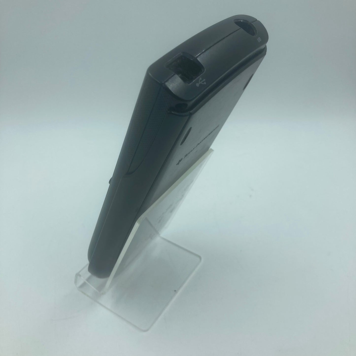 Used-A Texas Instruments TI-89 Titanium 2374007224S-0407H