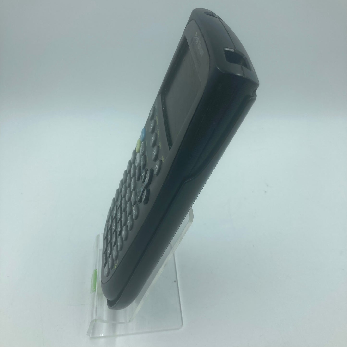 Used-A Texas Instruments TI-89 Titanium 2374007224S-0407H