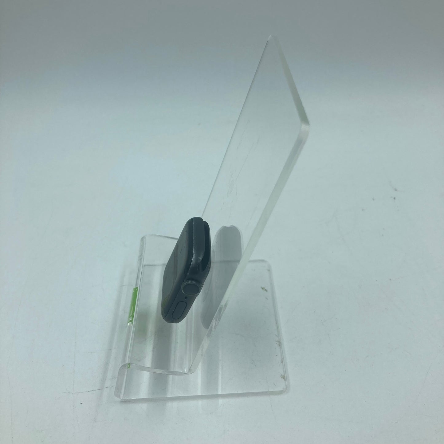 GPS Only Apple Watch Series 5 40MM Silver Aluminum