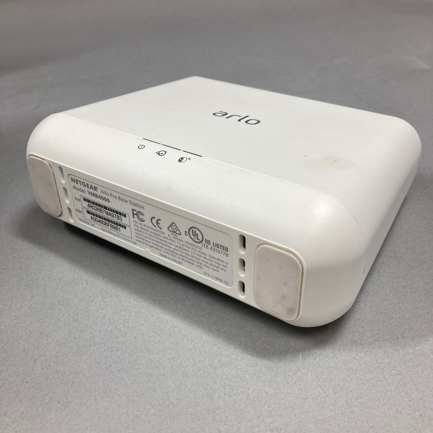 Arlo Pro Base Station and Cameras IP Security Camera VMB4000 Unclaimed