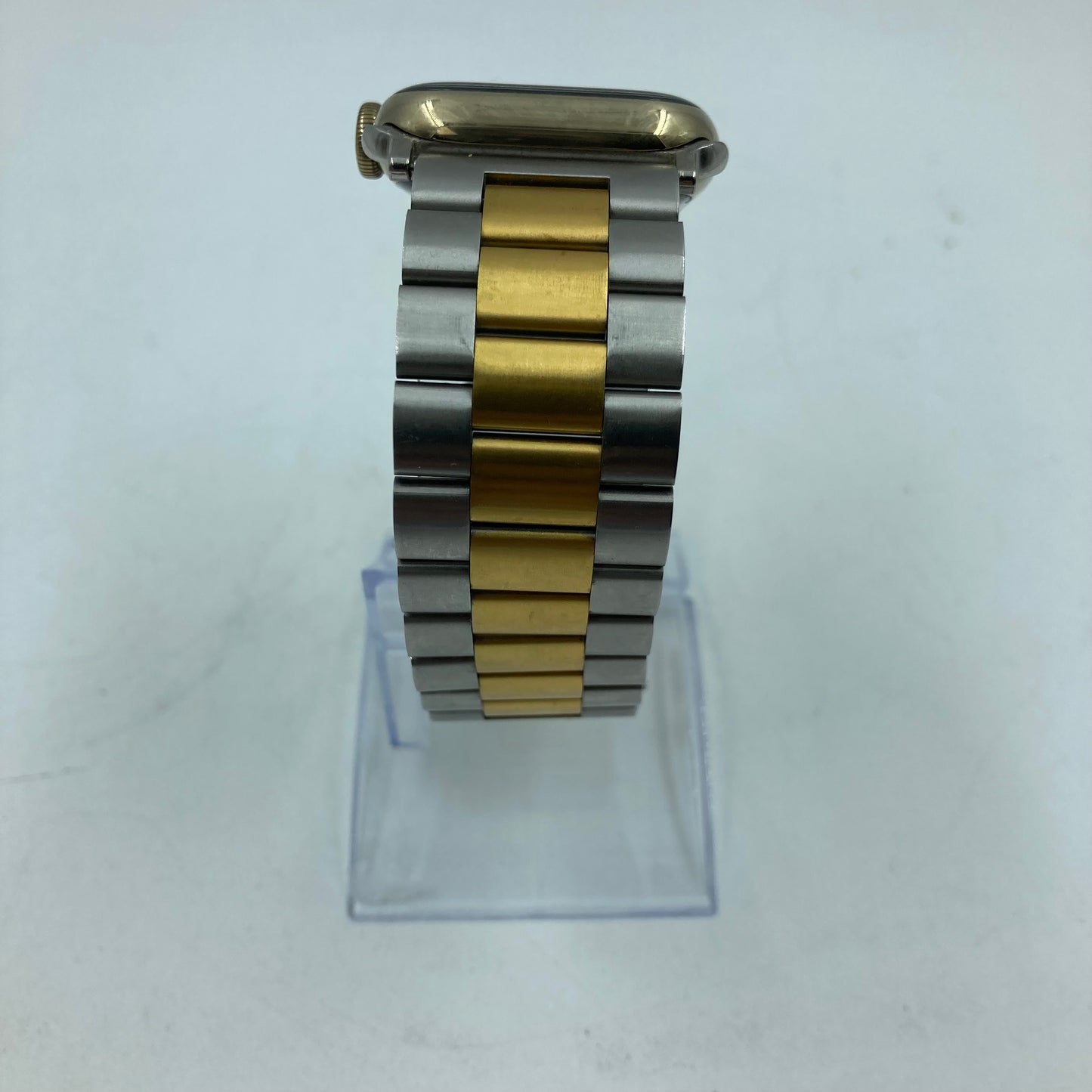 Unlocked Apple Watch Series 9 41MM Gold Aluminum MR8W3LW/A