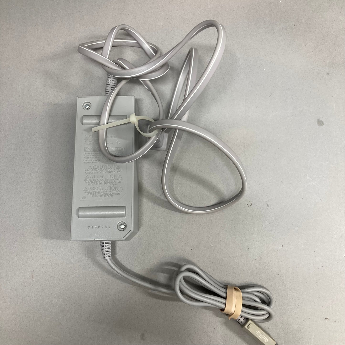 Nintendo Wii Video Game Console RVL-001 White
