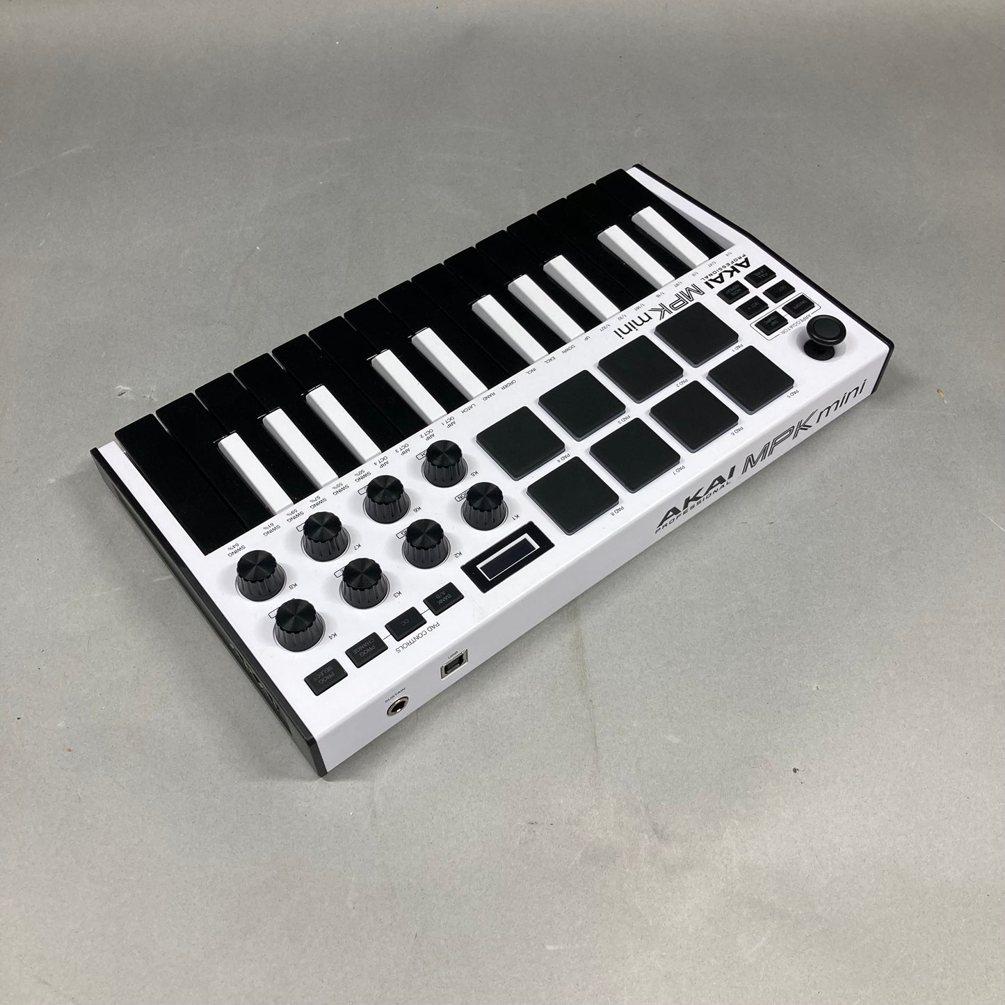Akai MPK mini Keyboard Controller