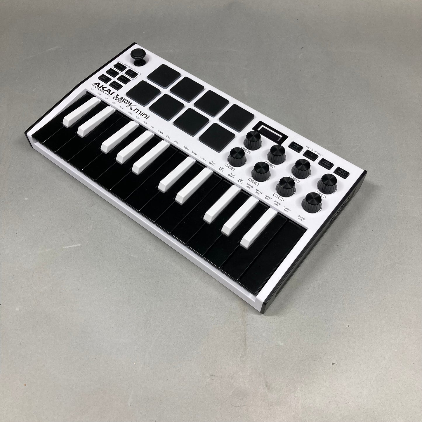 Akai MPK mini Keyboard Controller