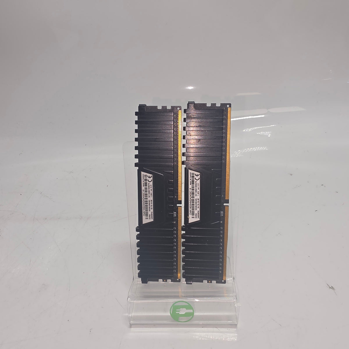 Corsair Vengeance LPX 16GB (2x8GB) RAM DDR4 2400MHz CMK16GX4M2A2400C16
