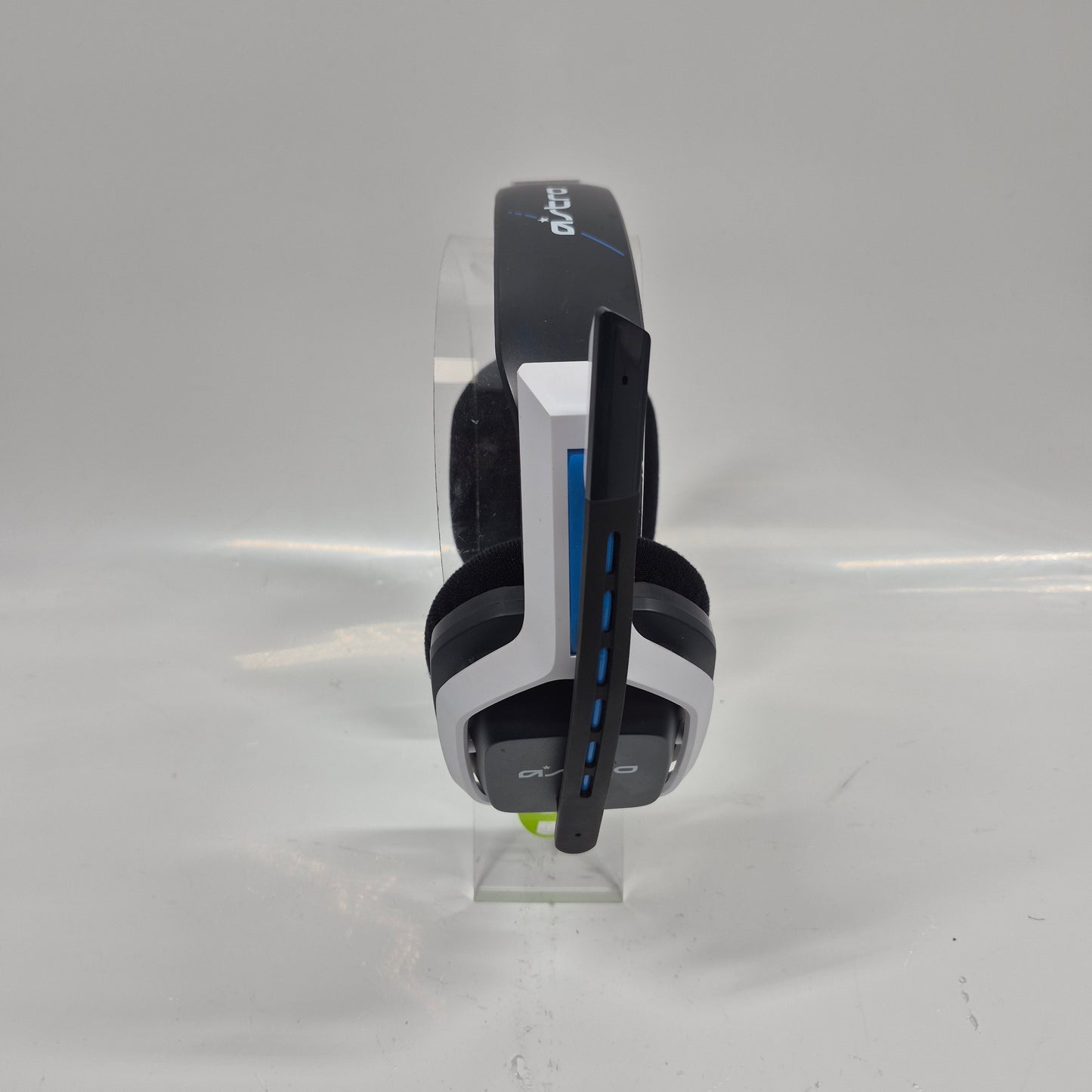 Astro A20 Gaming Headset White Wireless Gaming Headset Multi-Platform