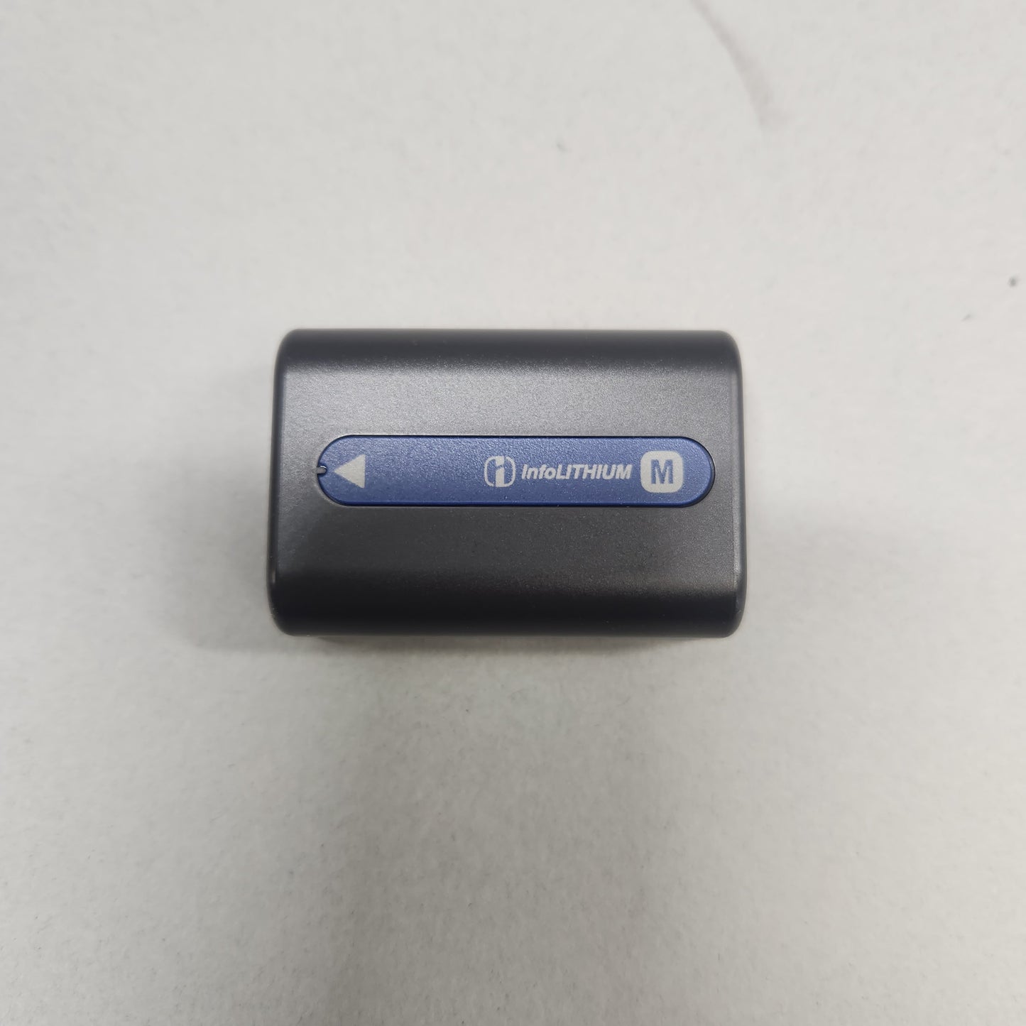 Sony Alpha DLSR-A100 10.2MP Digital SLR DSLR Camera