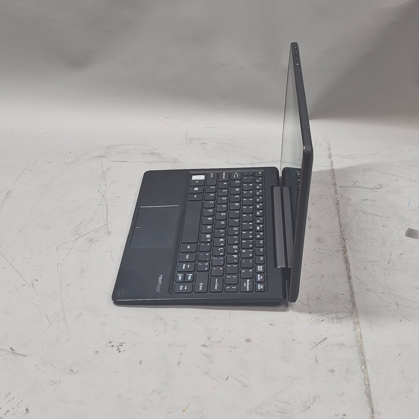 Nextbook Flexx NXW1QC32G 10.1" Atom 1.3GHz 2GB RAM 32GB