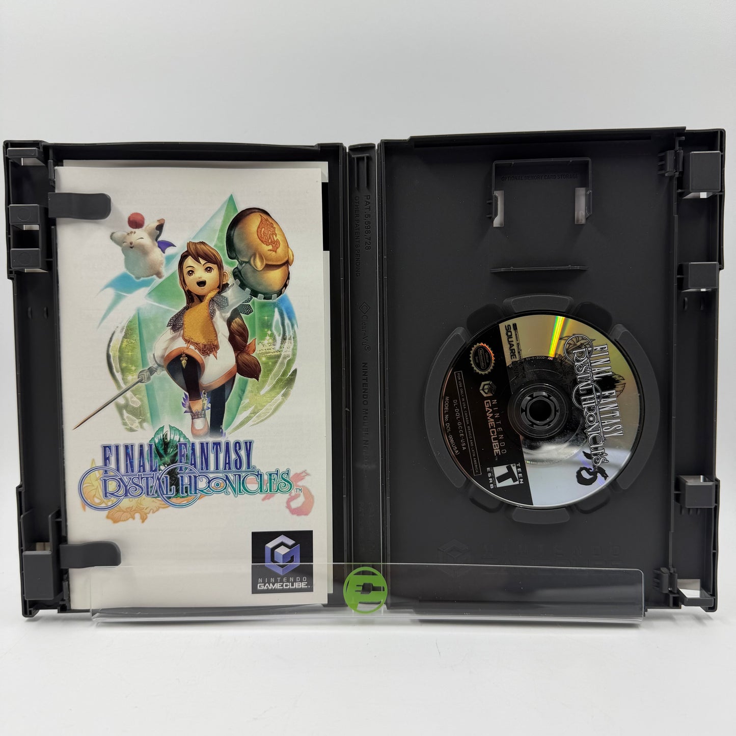 Final Fantasy Crystal Chronicles (Nintendo GameCube, 2004)