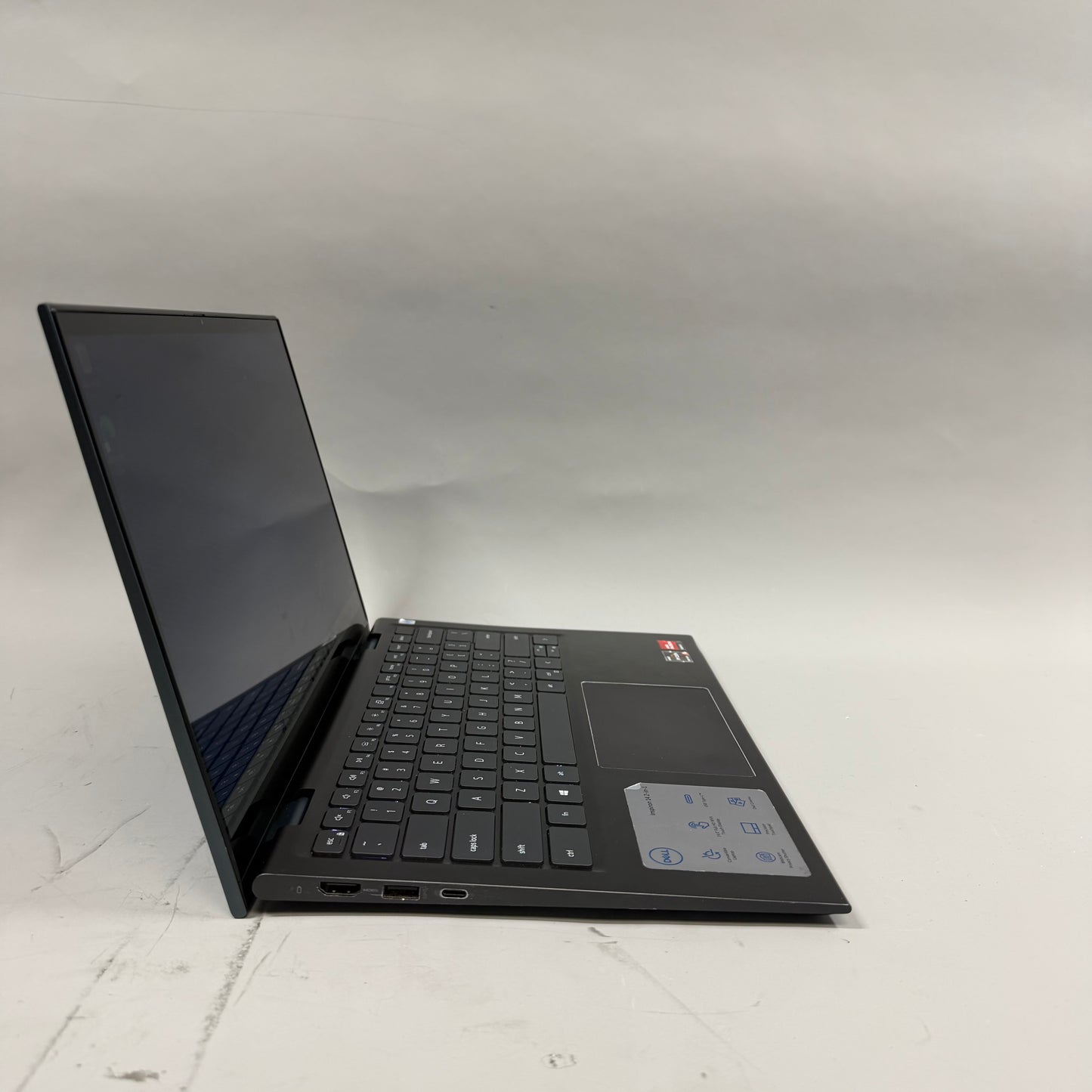Dell Inspiron 2-IN-1 14" Ryzen 5 5500U 2.1GHz 8GB RAM 256GB SSD radeon Graphics