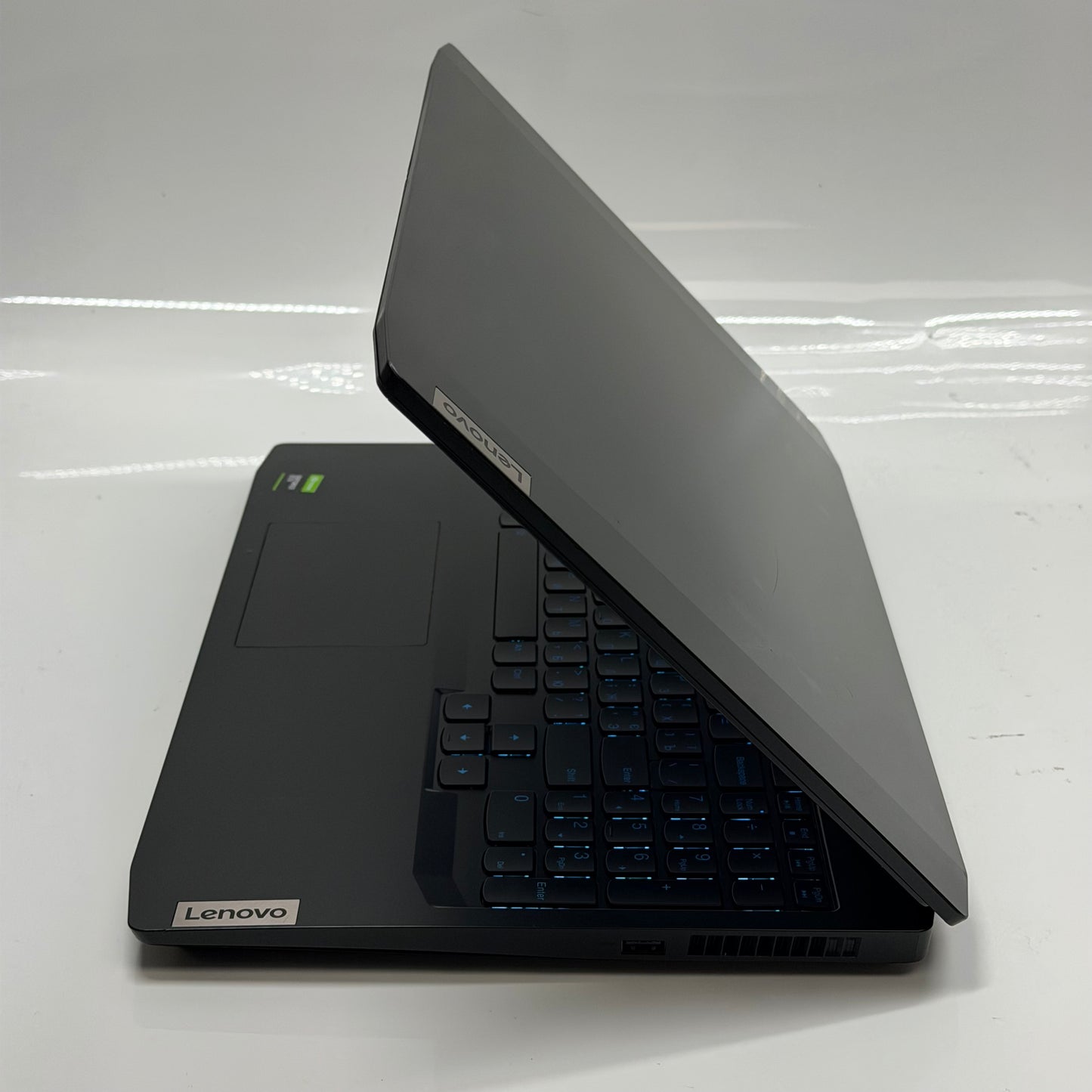 Lenovo IdeaPad Gaming 3 i5-10300H 2.5GHz 16GB 256GB SSD 1TB HDD GeForce GTX 1650