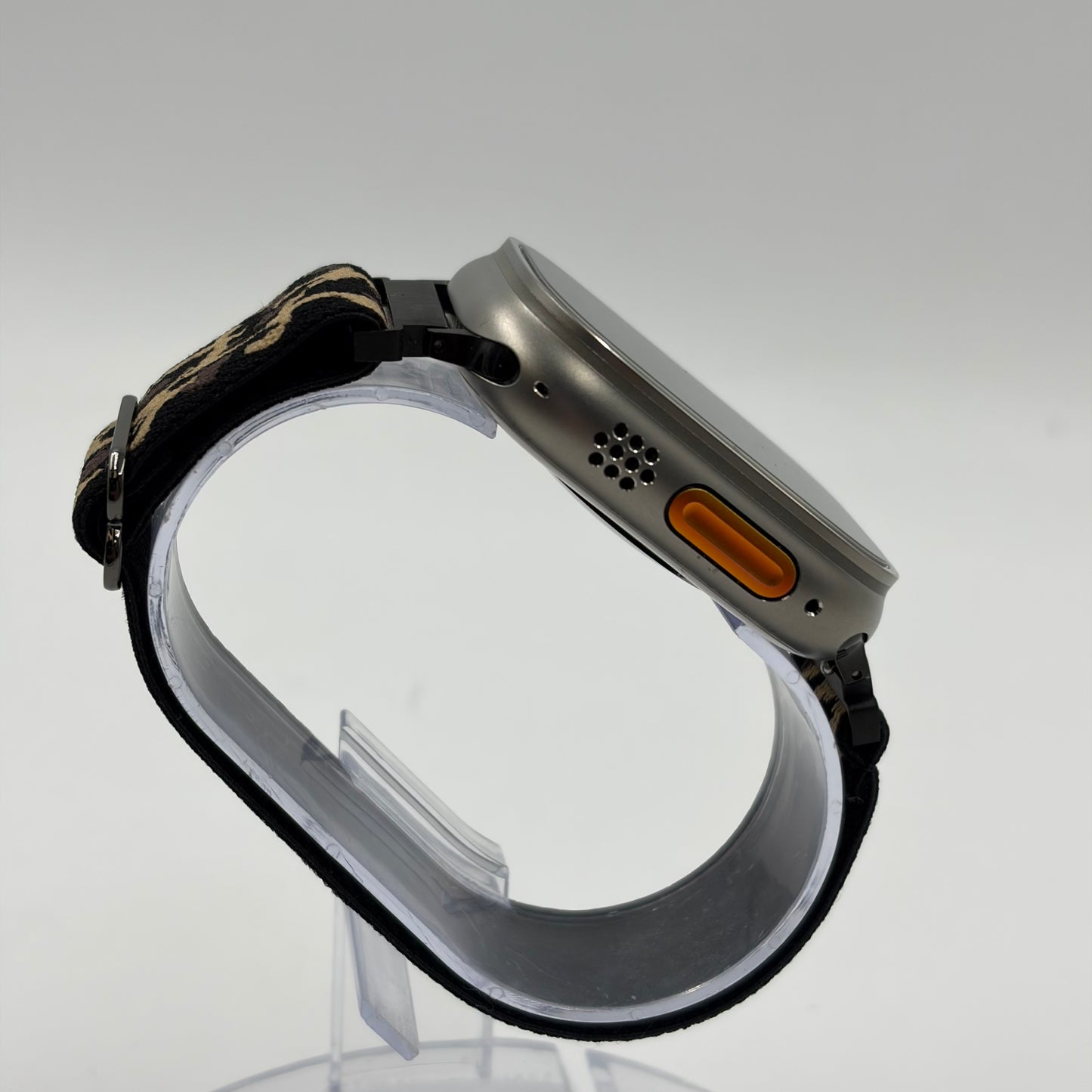 Unlocked Apple Watch Ultra 2 49MM Natural Titanium Aftermarket Band MRET3LL/A