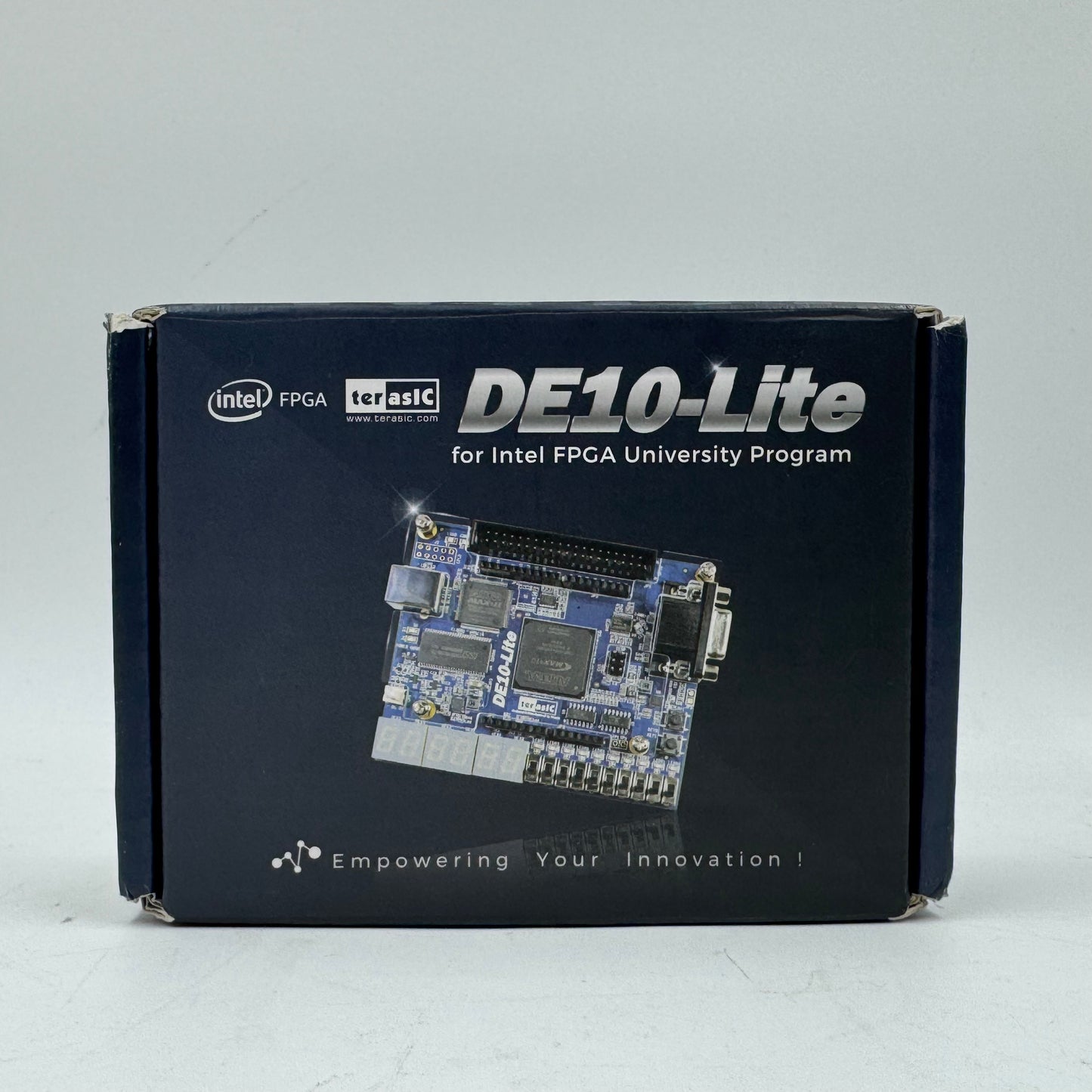Intel TerasIC D10-Lite FPGA Development Board P0466